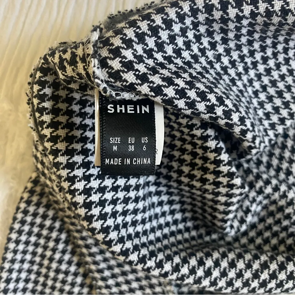 SheIn gingham mini skirt - Image 3