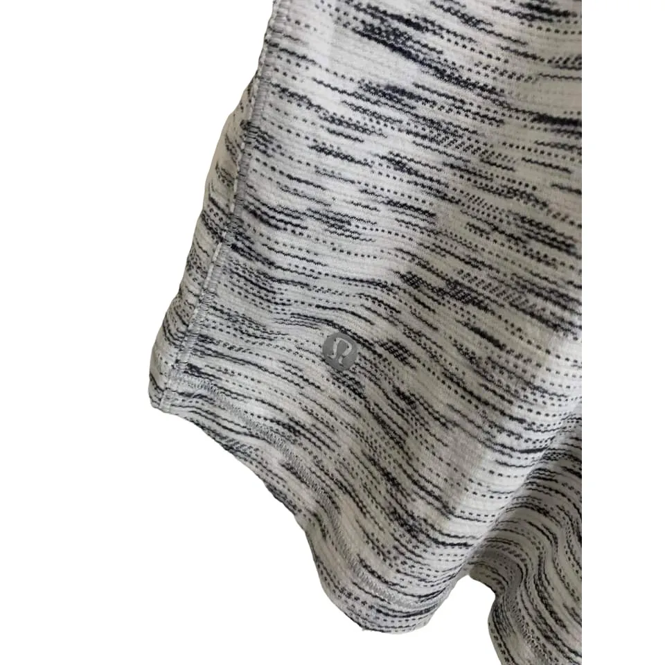 Lululemon Run It Out Tee Tiger Space‎ Dye Black White Size 10 - Image 4