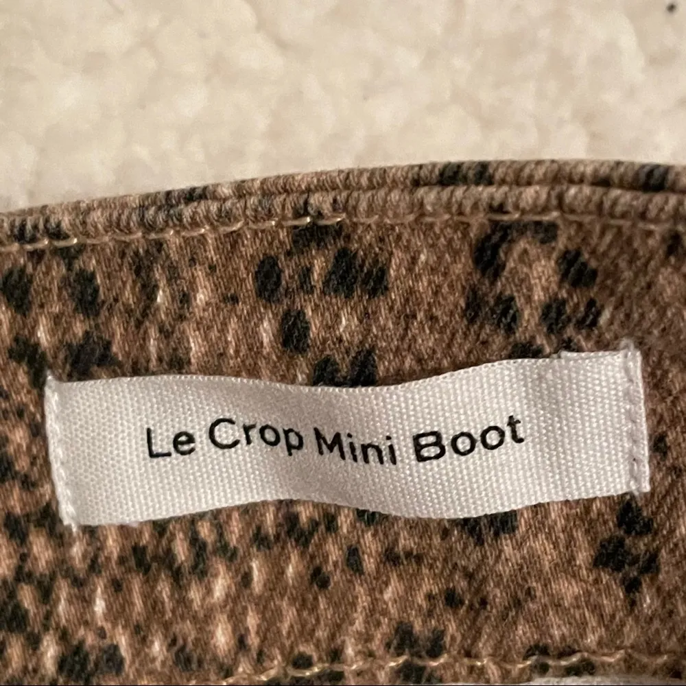 Frame Le Crop  Mini Boot Snake Print Jeans - Image 11