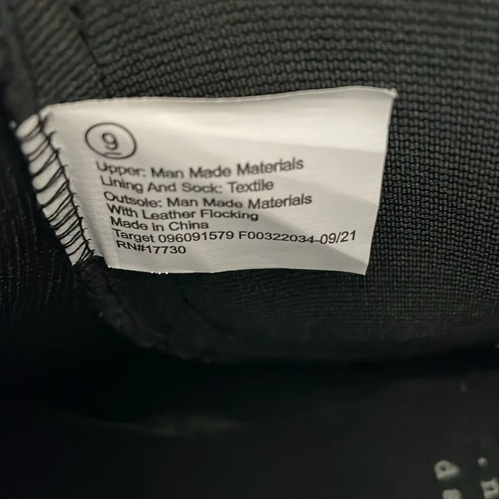 A New Day Black Ankle Rain Boots Booties Size 9 - Image 5