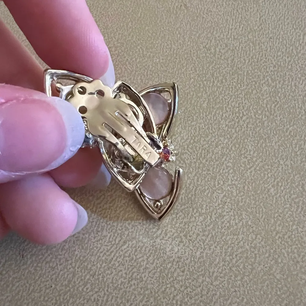 Vintage sliver and purple flower petal clip on earrings by Tara - Image 2