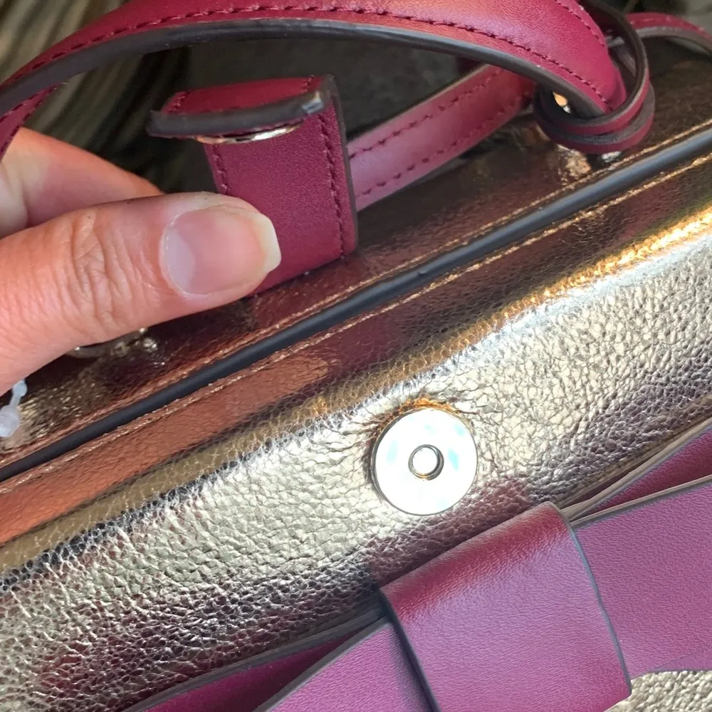 Authentic KATE SPADE Leather gift wrap magnetic snap Crosby/Satchel - Image 8