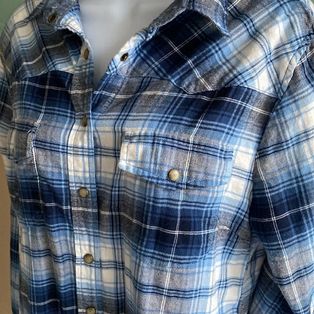 Jachs Girlfriend Bea button down flannel size small - Image 5