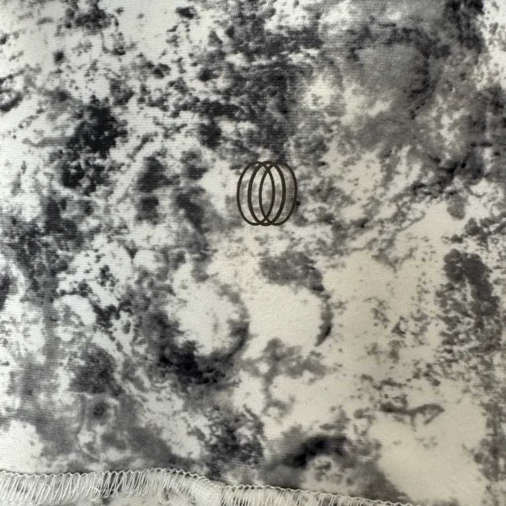 Balance Collection Marble Contender Leggings size L - Image 4