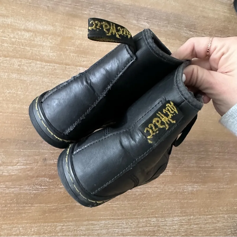 Doc Martens Shoreditch Lace Up Boots - Image 5