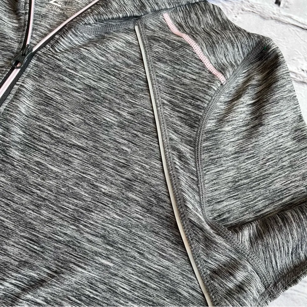 Z By Zella Hoodie Shirt Womens Medium Gray Reflective Running Outdoor 1/4 Zip - Image 8