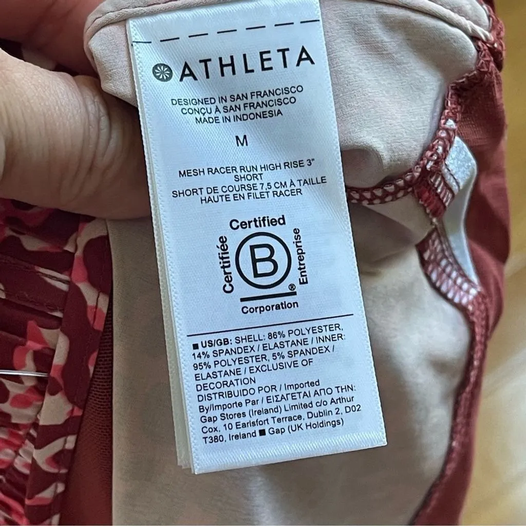 Athleta High Rise Mesh Racer Run 3" Shorts Sz M Zip Pocket - Image 14