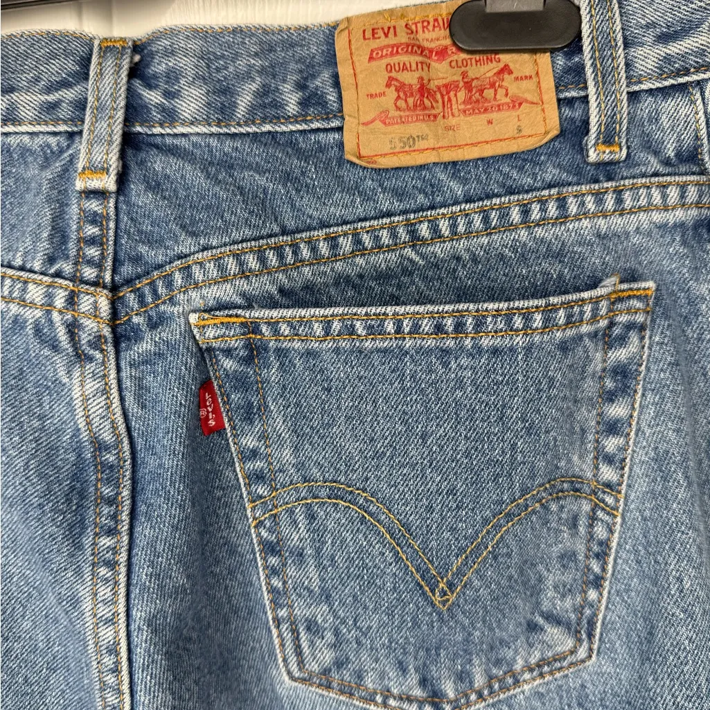 Levi’s vintage 550 classic relaxed tapered leg jeans size 12 - made in USA - Image 6