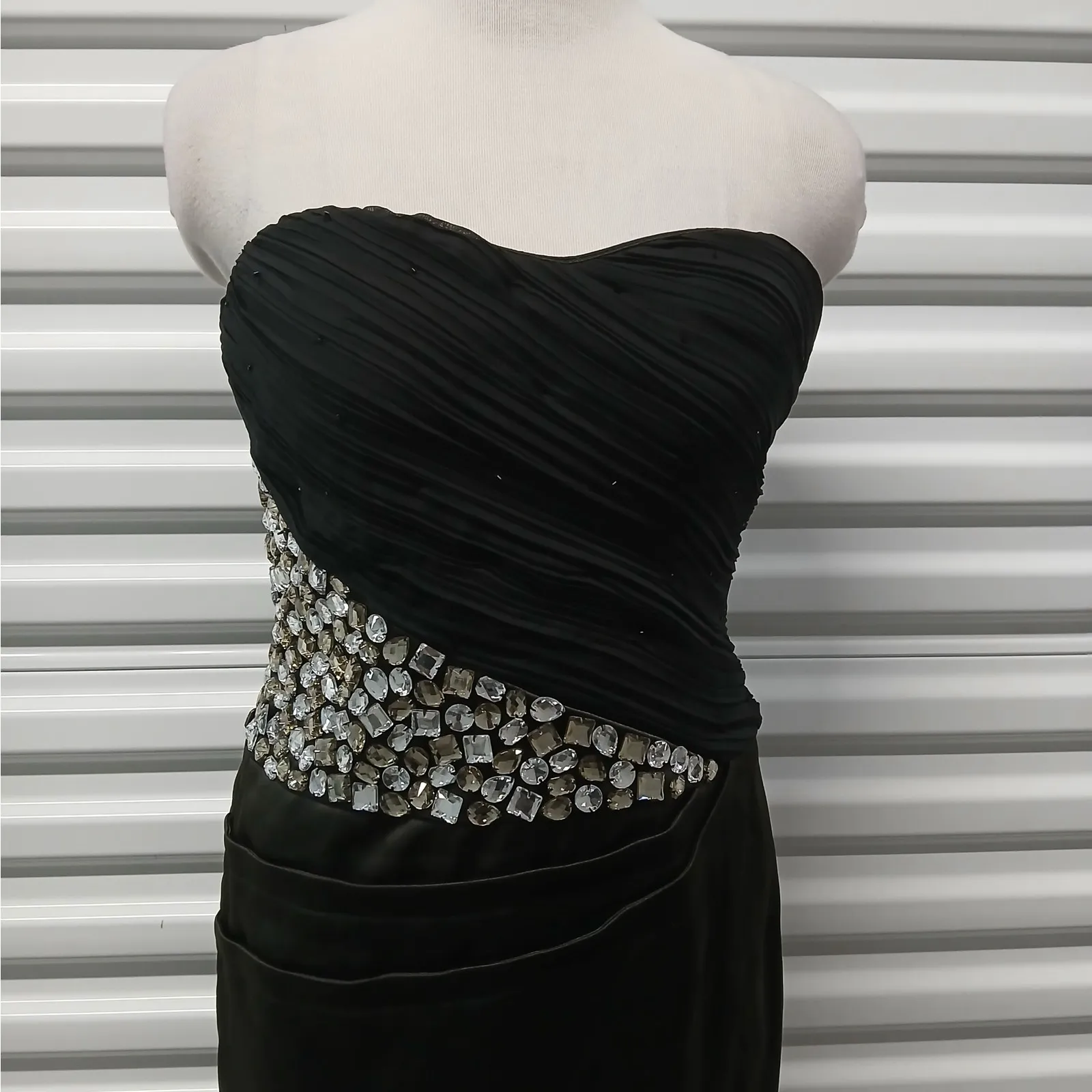 Faviana Womens Cocktail Dress Size Small Black Formal Strapless Crystal Beaded - Image 4