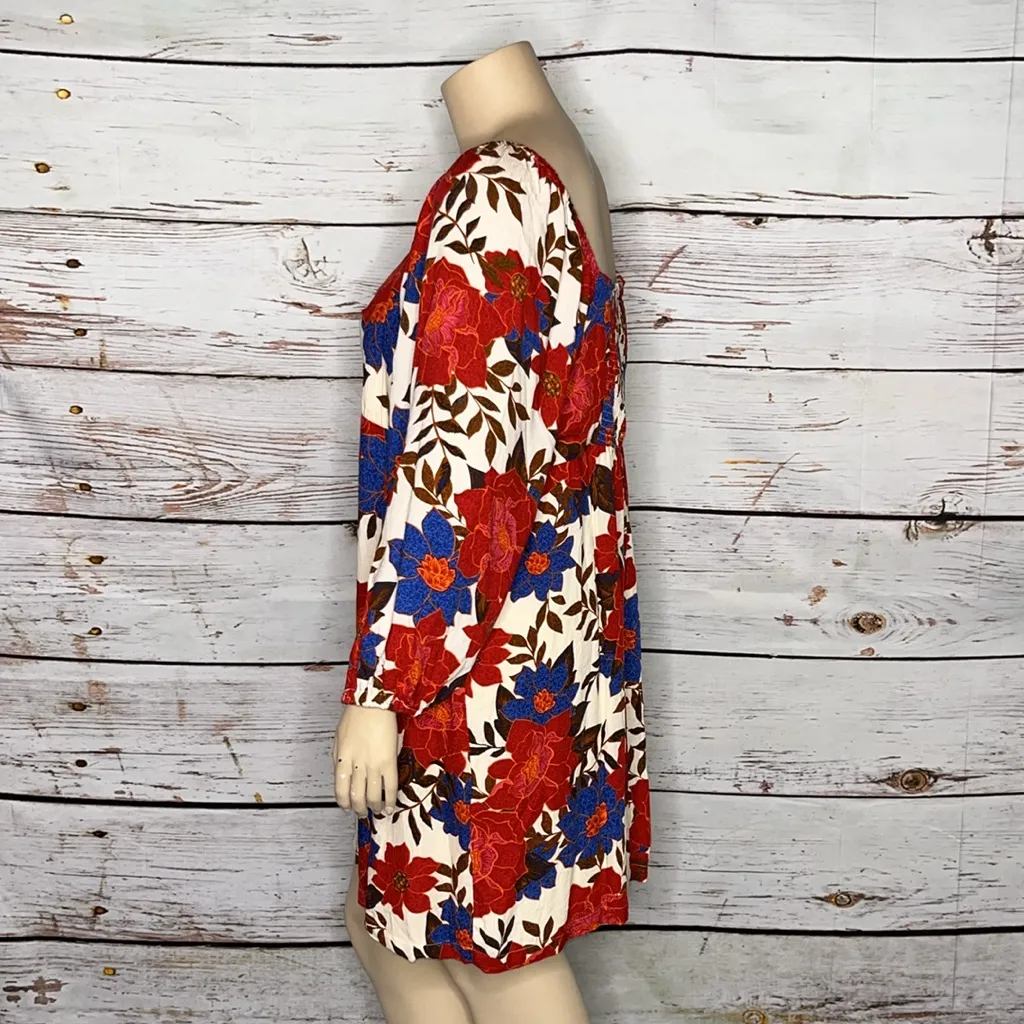 Maurices NWT Size 2X Cream - Red & Blue Boho Floral Print Sweetheart Neck Dress - Image 3
