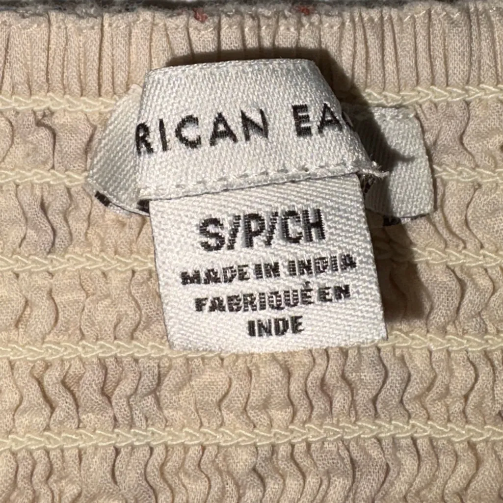 American Eagle beige Puff Sleeve Babydoll Mini Dress Floral size small - Image 3