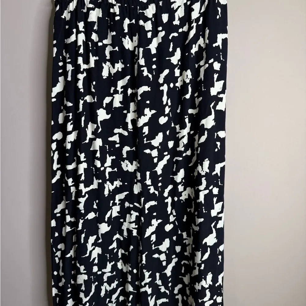 Zara black and white maxi skirt size large - Image 9