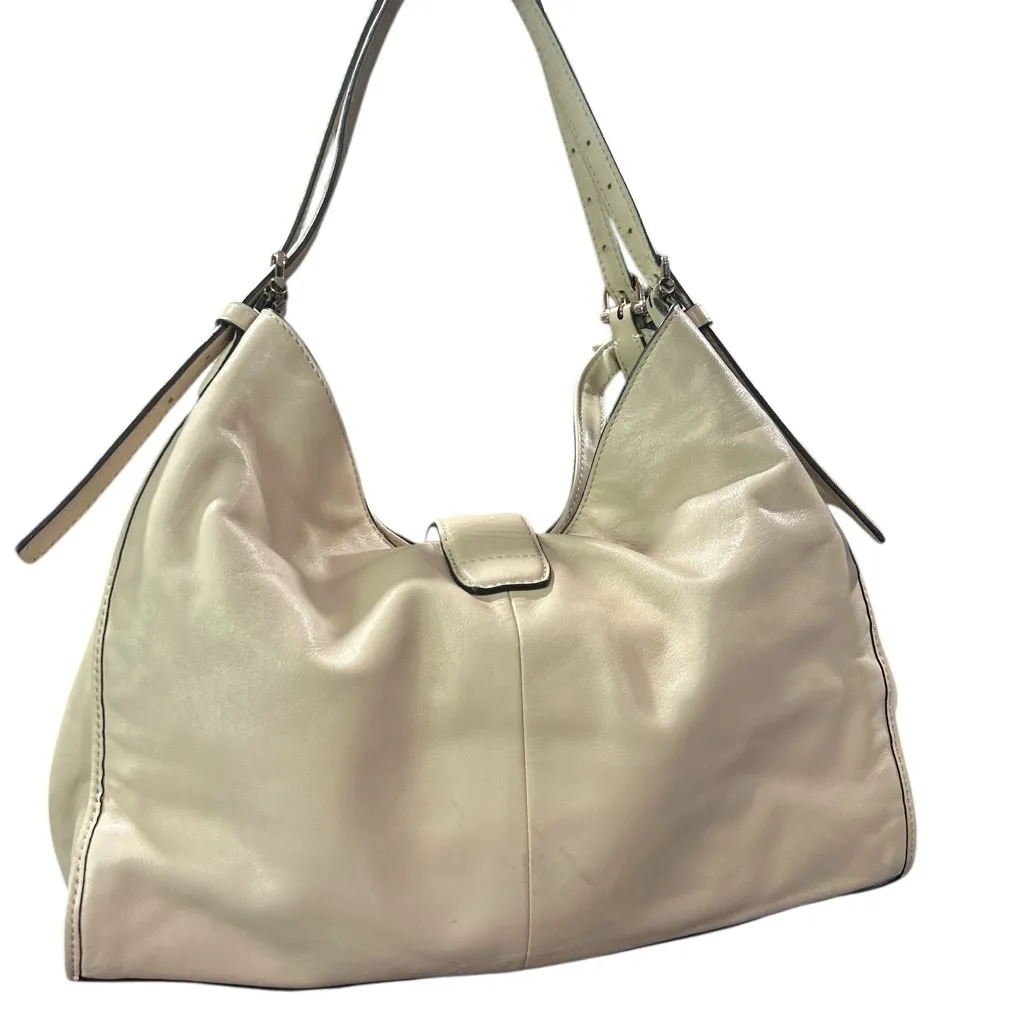 Coach Cream and Gold Hobo Bag with BUTTER SOFT LUXURIOUS LEATHER VERY CLASSY - Image 6