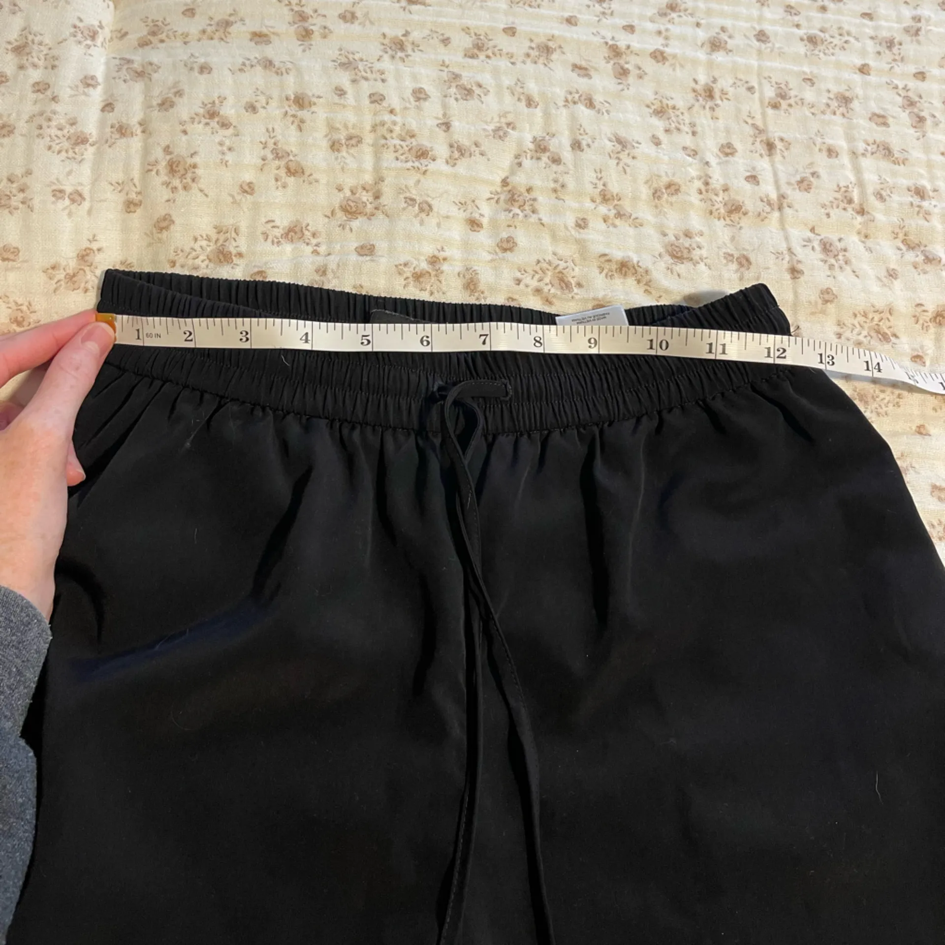 EXPRESS  women’s black joggers - Image 5