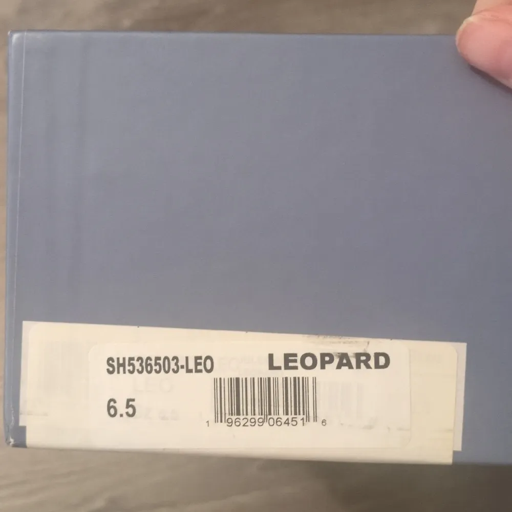 Paige leopard sandal heels size 6.5 - Image 8