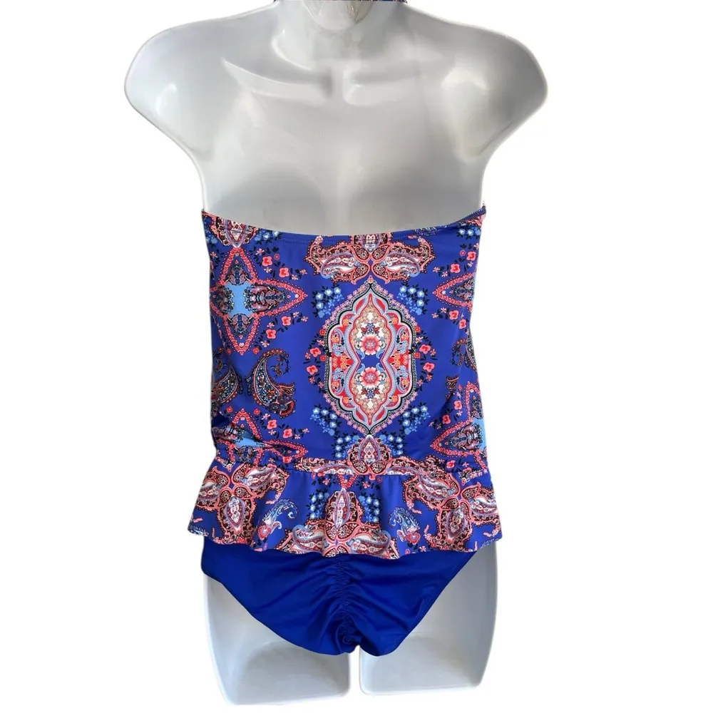 Cremieux Blue Paisley Halter Swimsuit. Size M - Image 3