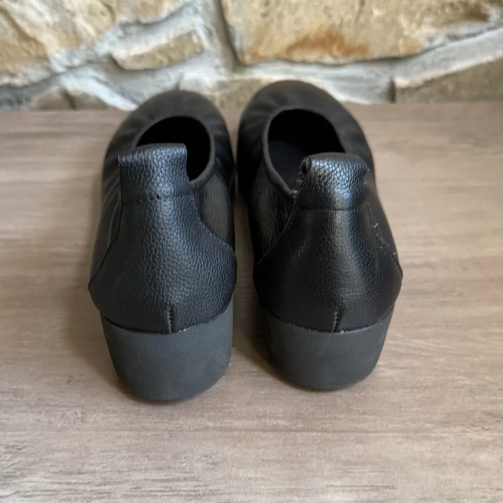 Aetrex Black Leather Brianna Ballet Flat Size 6 - Image 5