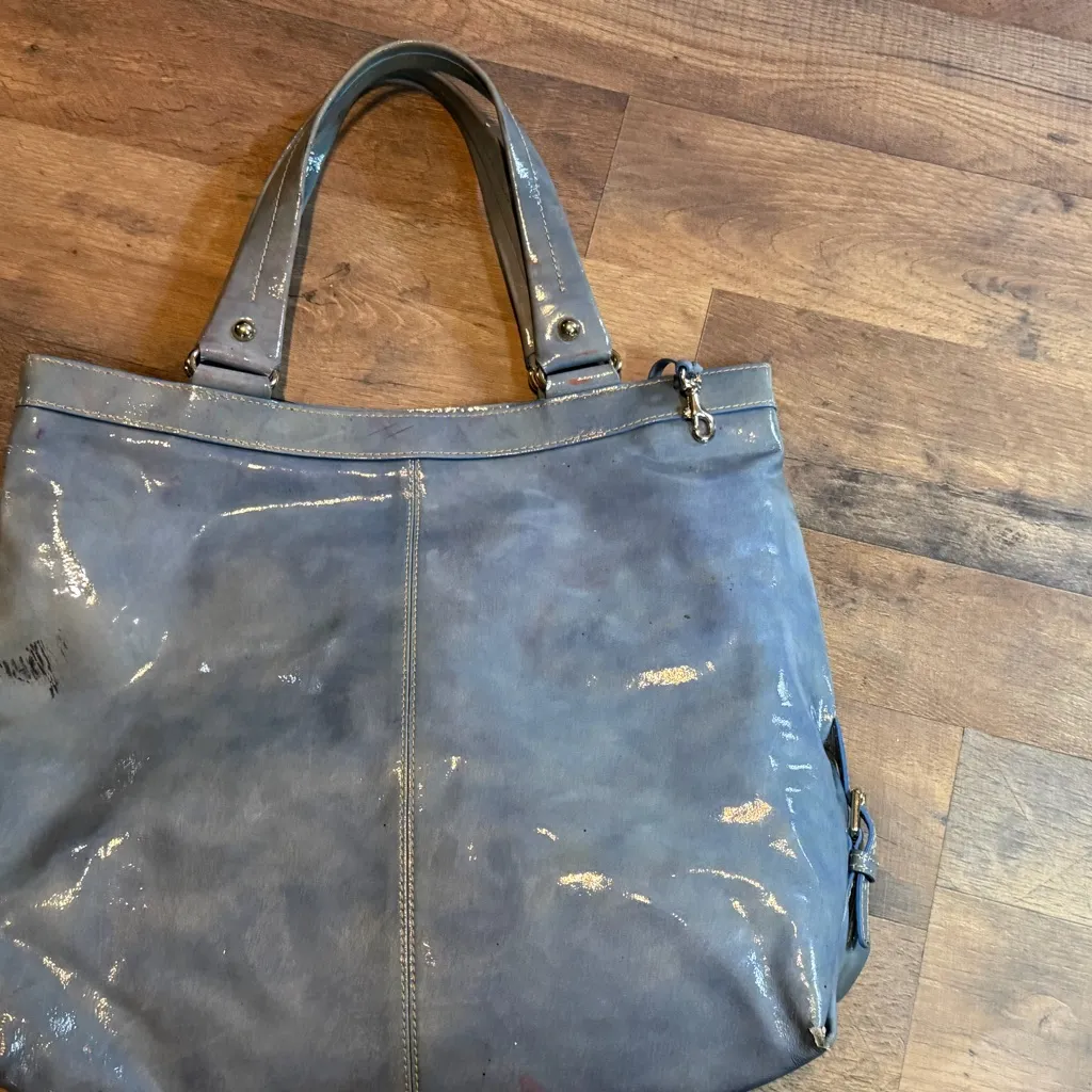 Extremely Rare Vintage Dooney and Bourke large hobo top carry handbag dusty blue - Image 4