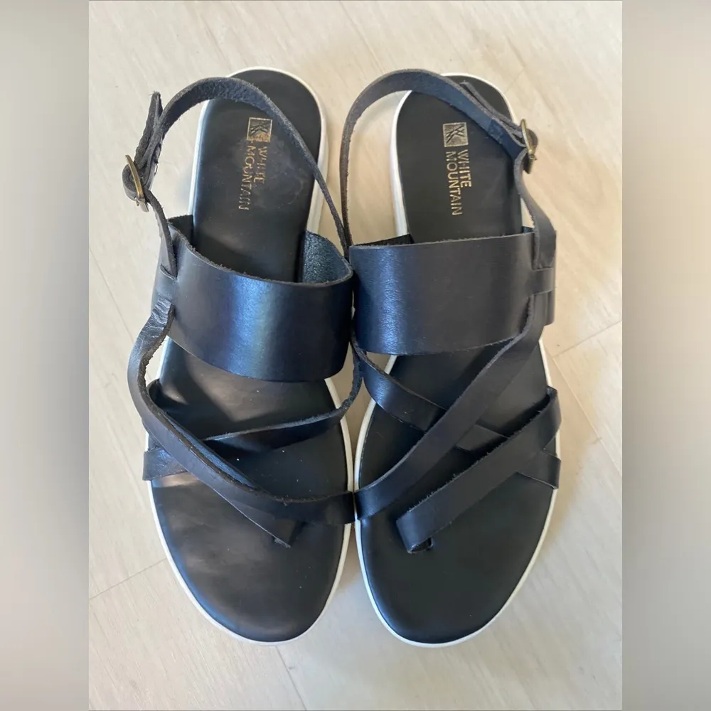 White Mountain Canal BLACK Leather Sandals size 10 - Image 3