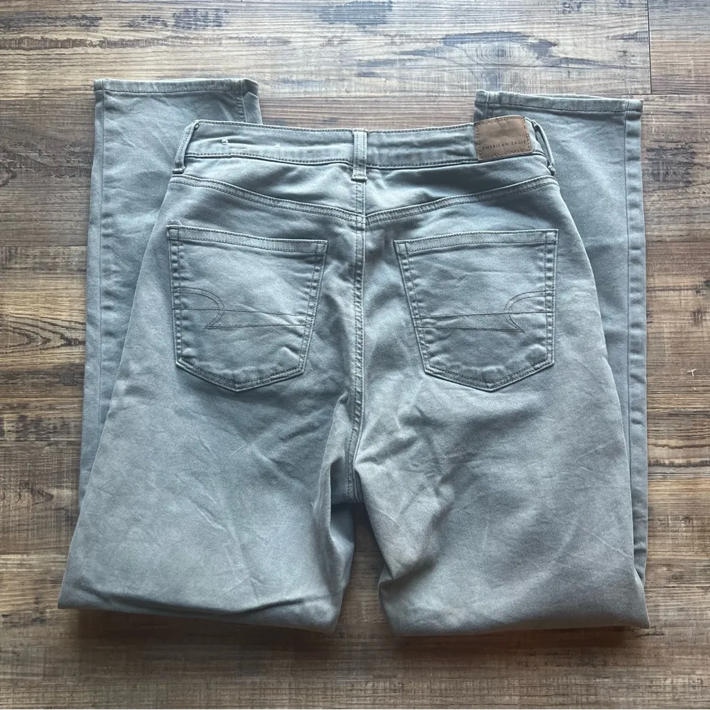 American Eagle Womens Gray Mom Jean Denim Stretch Size 8 Long - Image 10