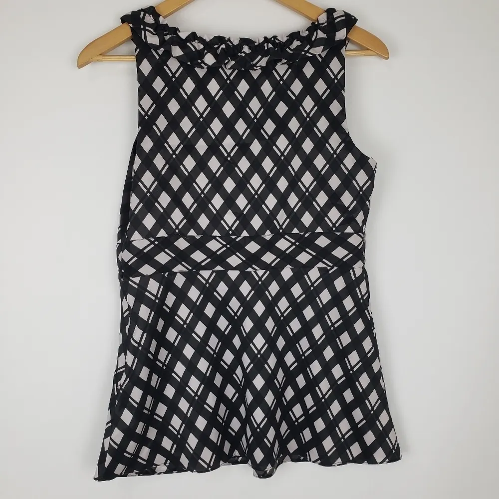 White House Black Market Ruffled Sleeveless Blouse - Image 3