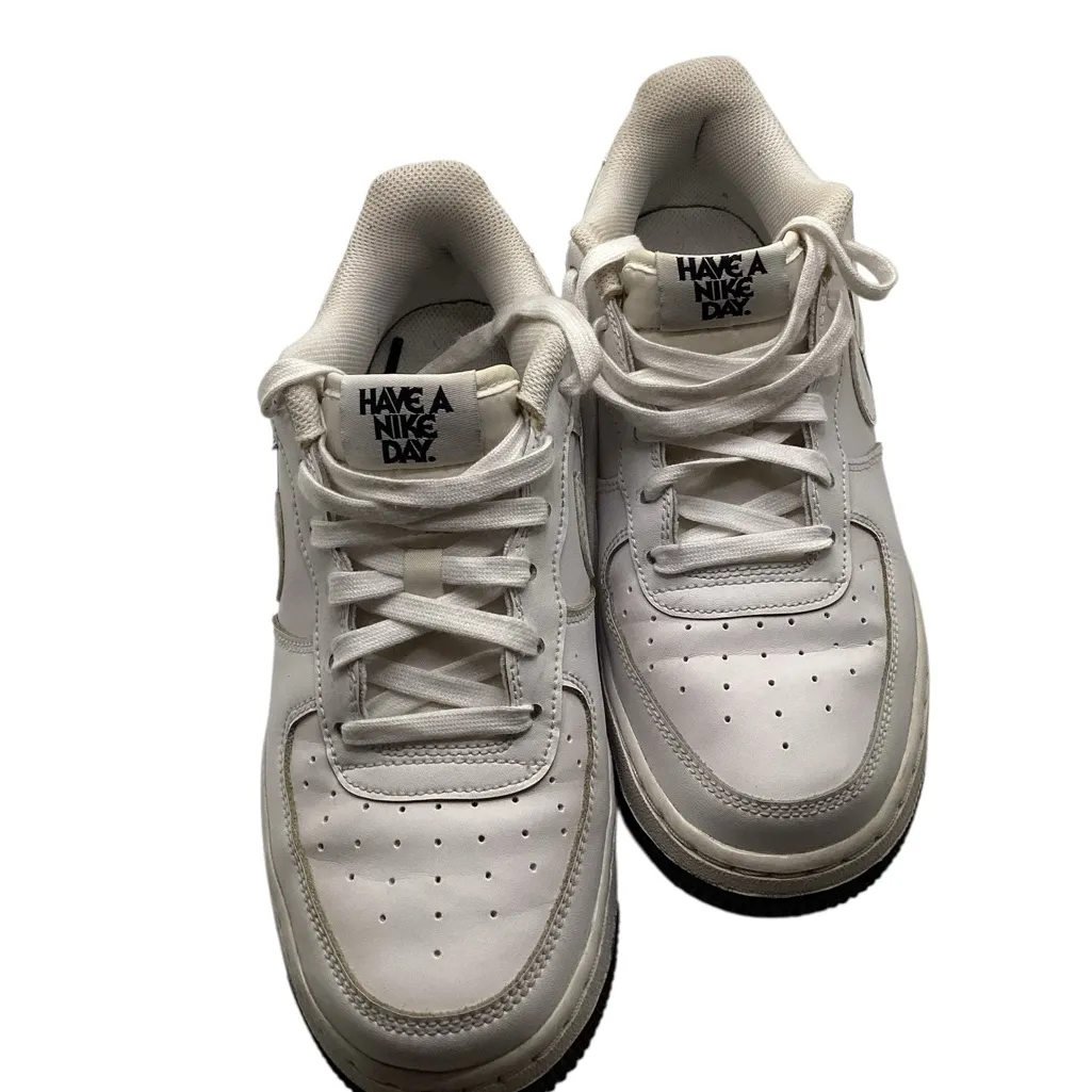 Nike Air Force 1 lows. Have a Nike Day. - Image 12
