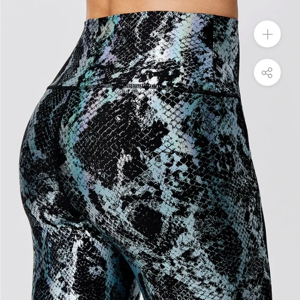 NEW Carbon38 Metallic Snake High Rise Legging - Image 3