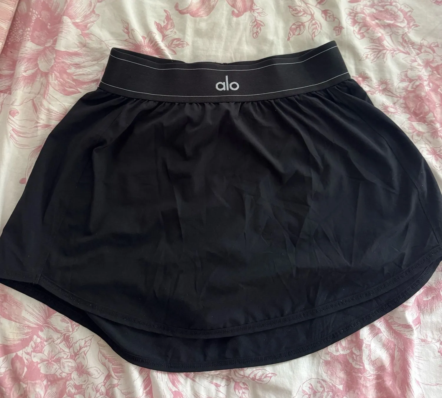 Alo Yoga Match Point Tennis Skirt XS Black - $65 - From Jean-Nika