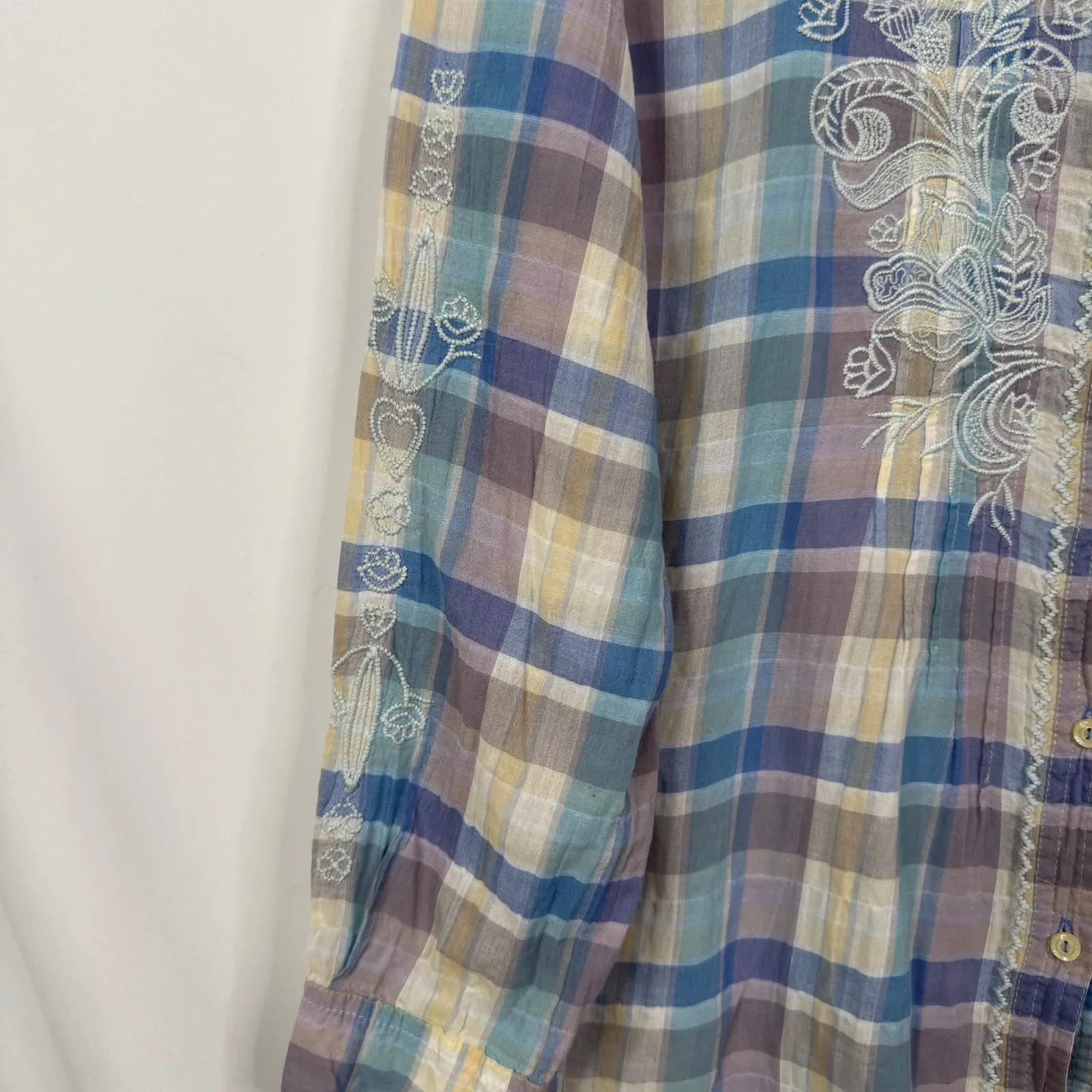 JOHNNY WAS 3J Workshop Embroidered Plaid Button Down Shirt Women's Size M - Image 8