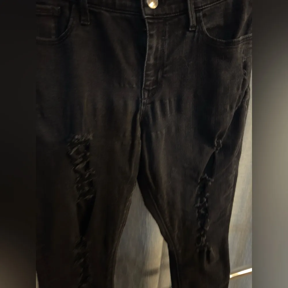 EXPRESS 12S Black Ripped Skinny Jeans-Midrise Legging - Image 4