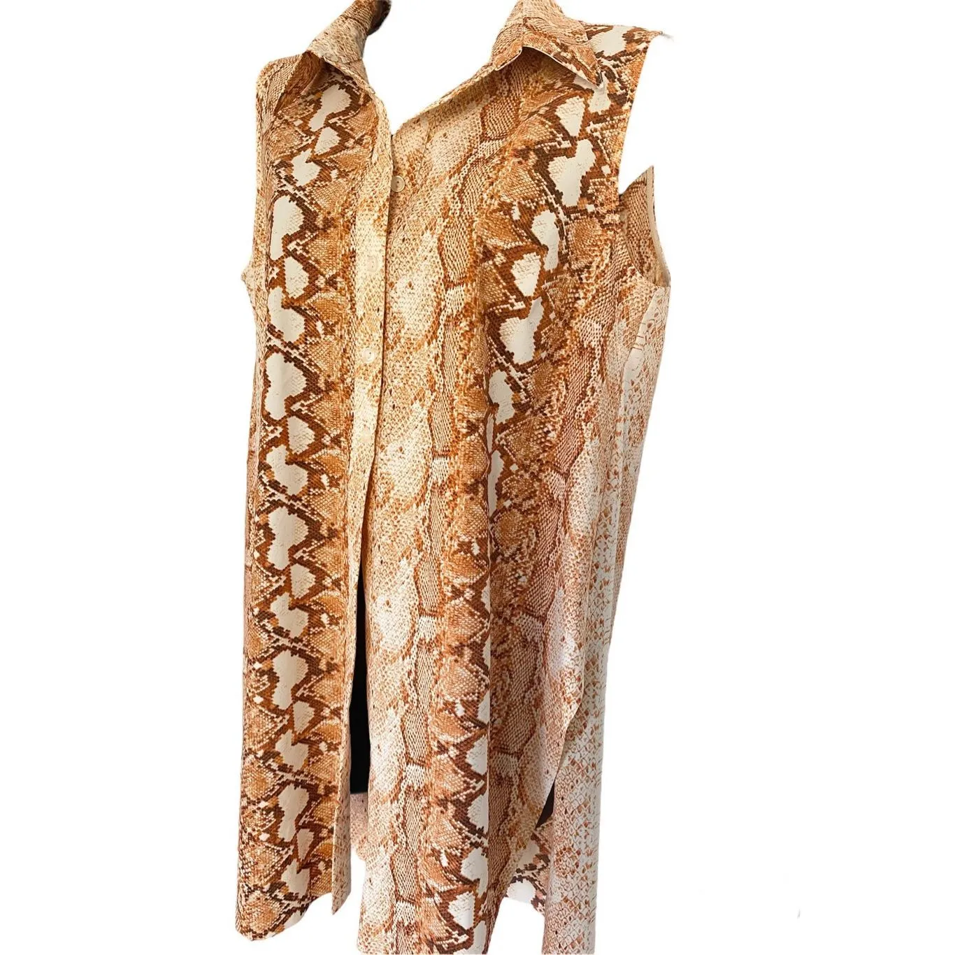 Lysse Animal Print Sleeveless Long button down shirt Sz M - Image 13