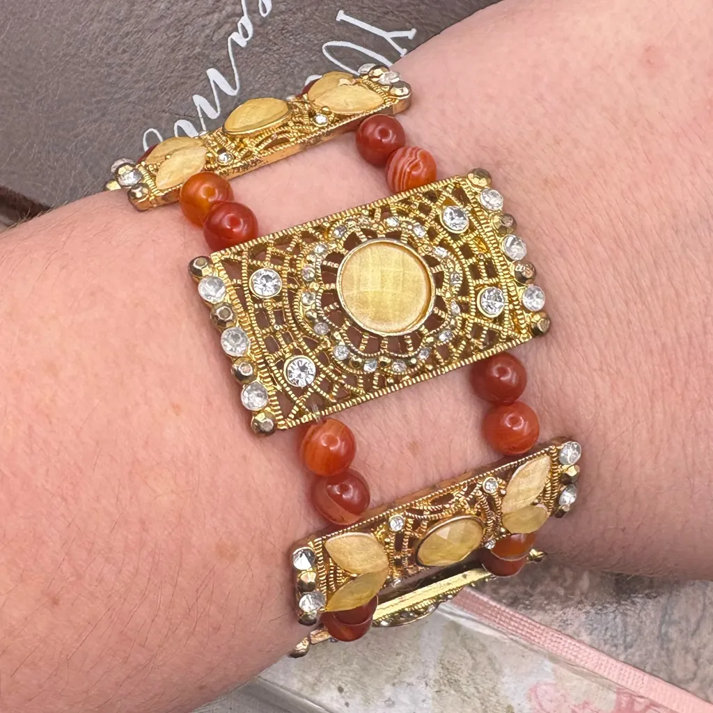 Vintage Carnelian Beaded Stretch Bracelet Ornate Gold Filigree Rhinestones - Image 4