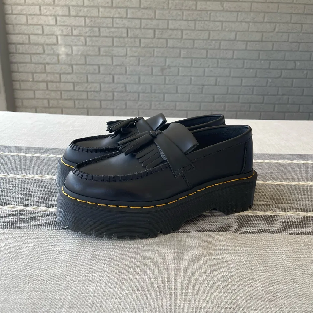 NWT Dr. Martens Adrian Quad Platform Loafers Size 7 Black Leather - Image 6