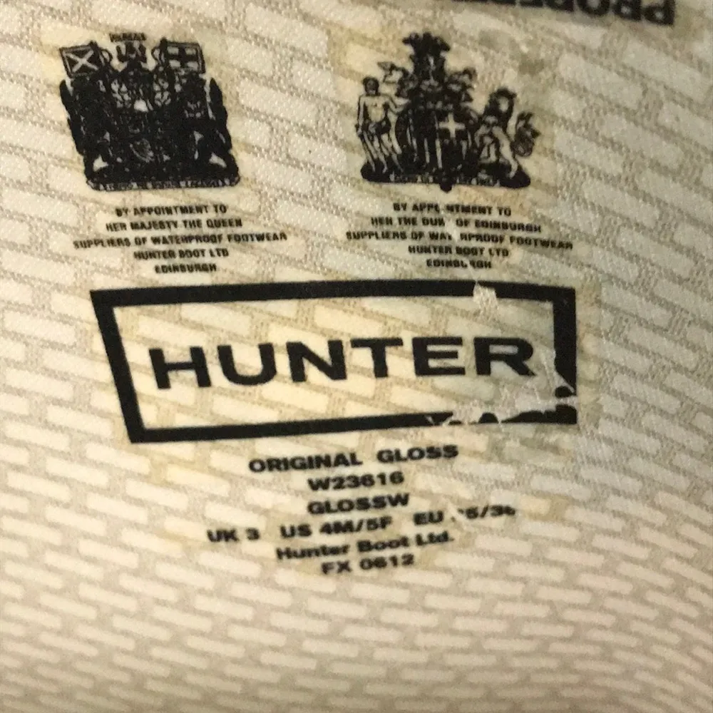 Hunter Original Gloss Rain Boots Magenta Purple - Image 10