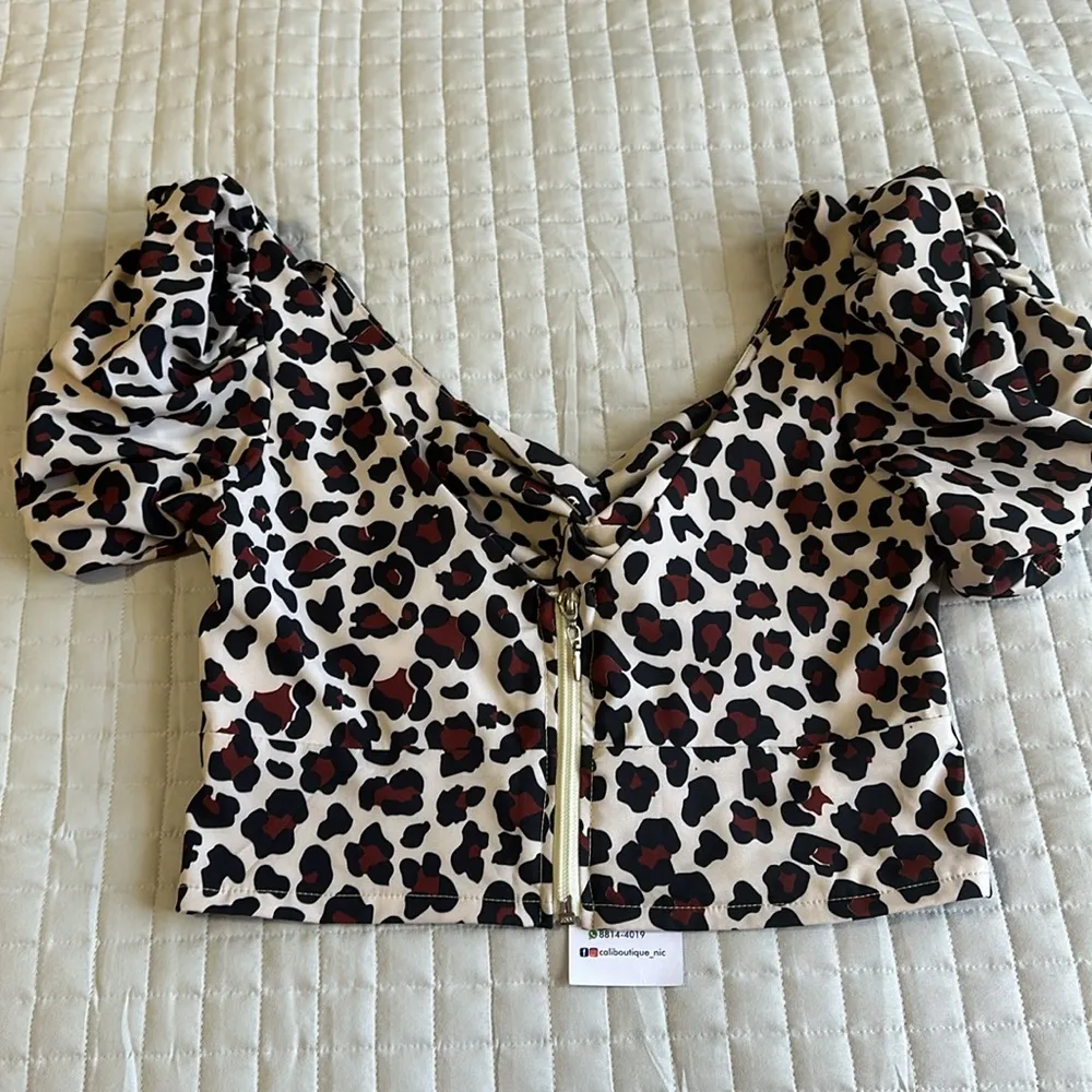 NEW Sweetheart Neckline Puffed Sleeves Animal Print Top Puff Sleeve Sz M Multiple Size M - Image 7