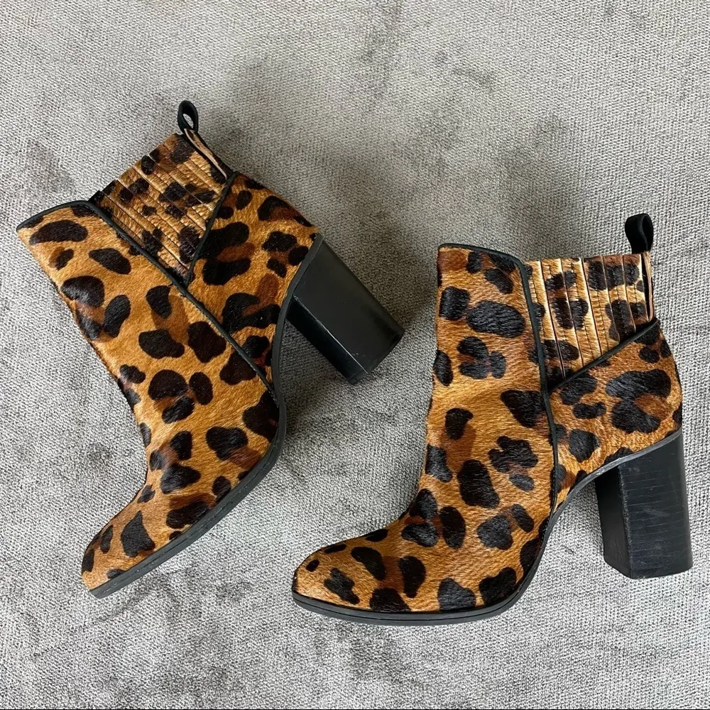 SCHUTZ Leopard Print Fur Booties Size 5 - Image 2