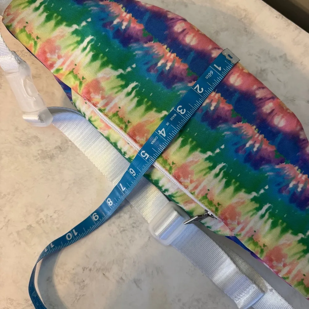 Fila Unisex Fanny Pack Belt Bag, OS, Multicolor Rainbow Tie Dye - Image 8