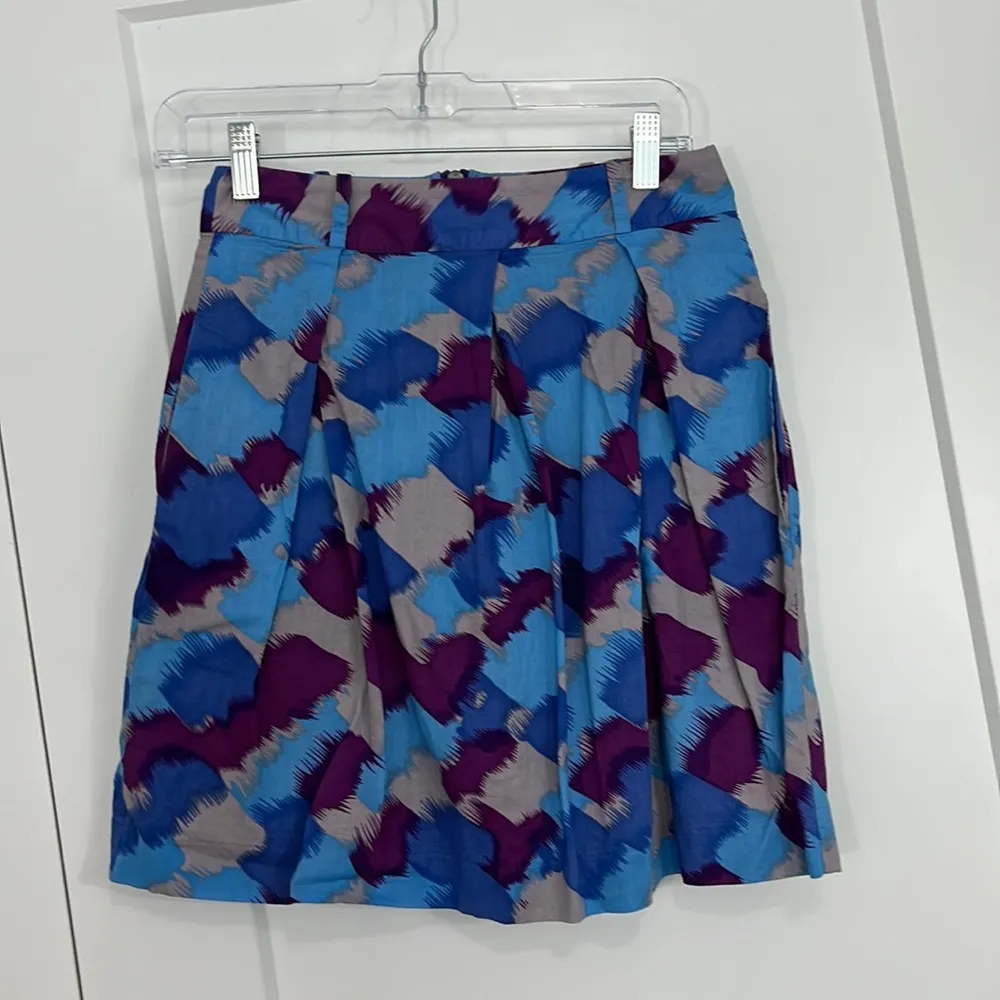 Aritzia Talula Size 4 Blue, Purple, Gray Pleated A-Line Mini Skirt - Image 2