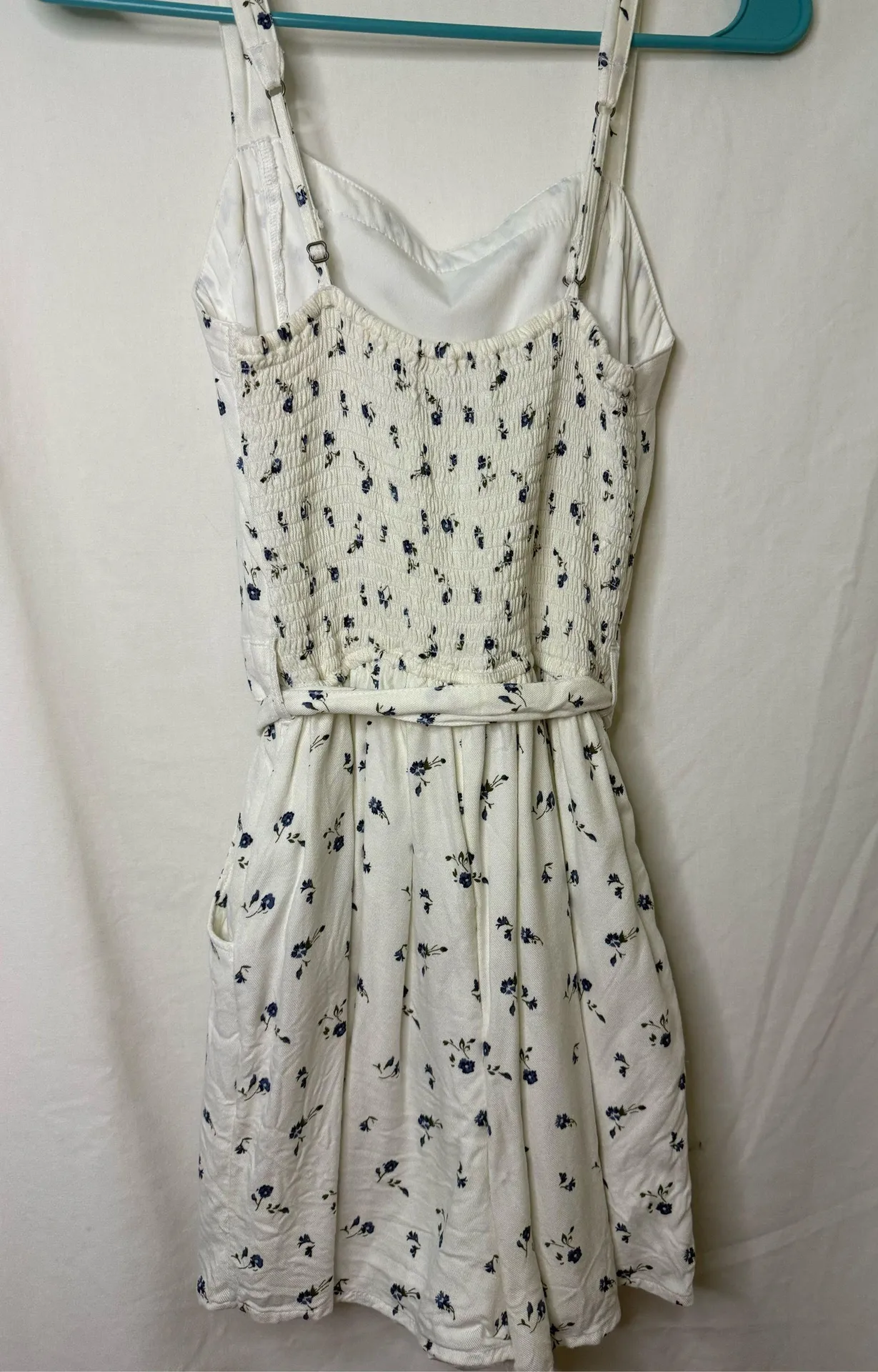 Hollister Romper Floral Blue White - Image 2