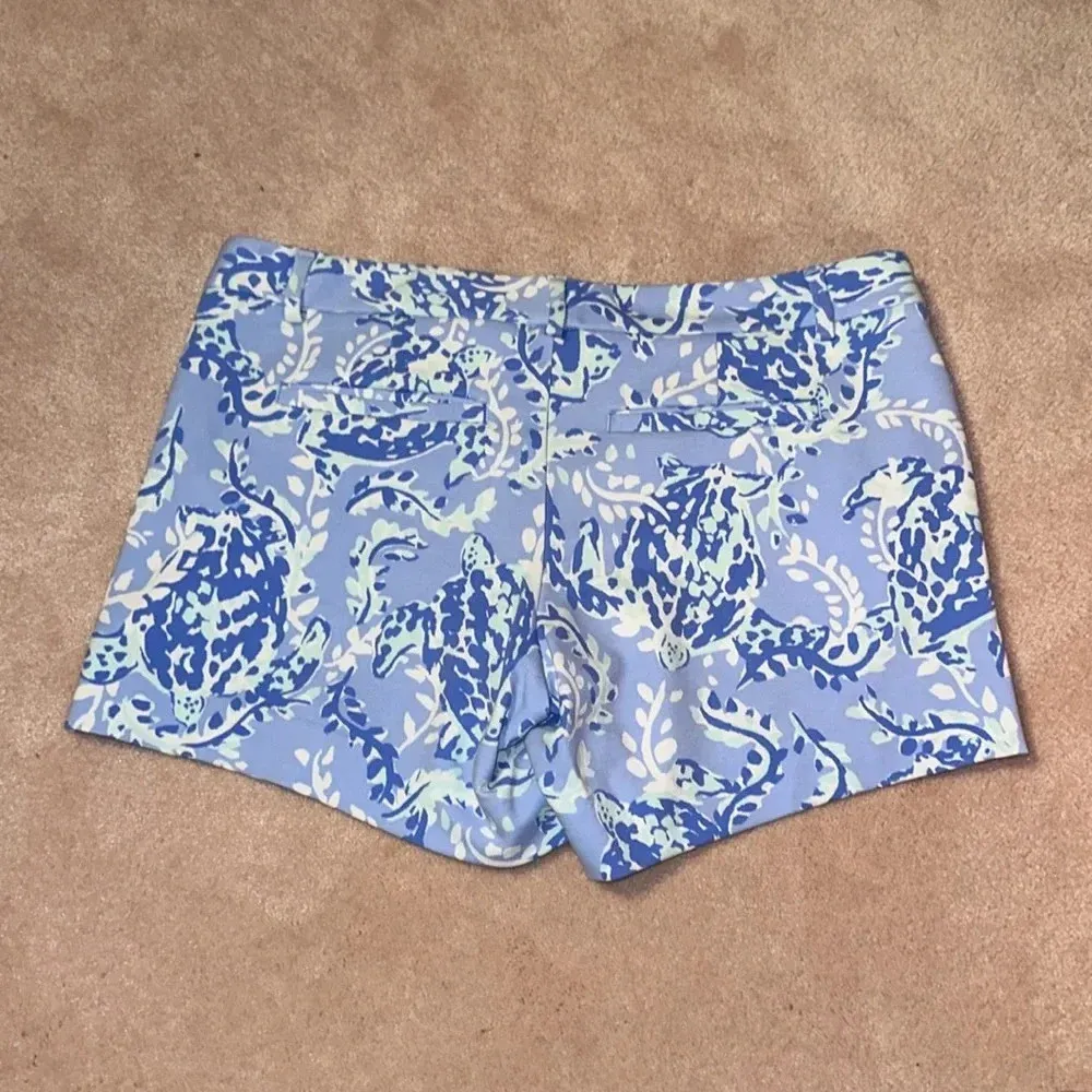 Lilly Pulitzer Turtle Stretch Callahan Shorts - Image 3