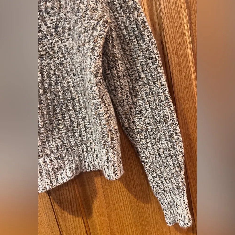 Banana Republic Chunky Pointelle Cropped Sweater Warm White Mustard Yellow Black - Image 13