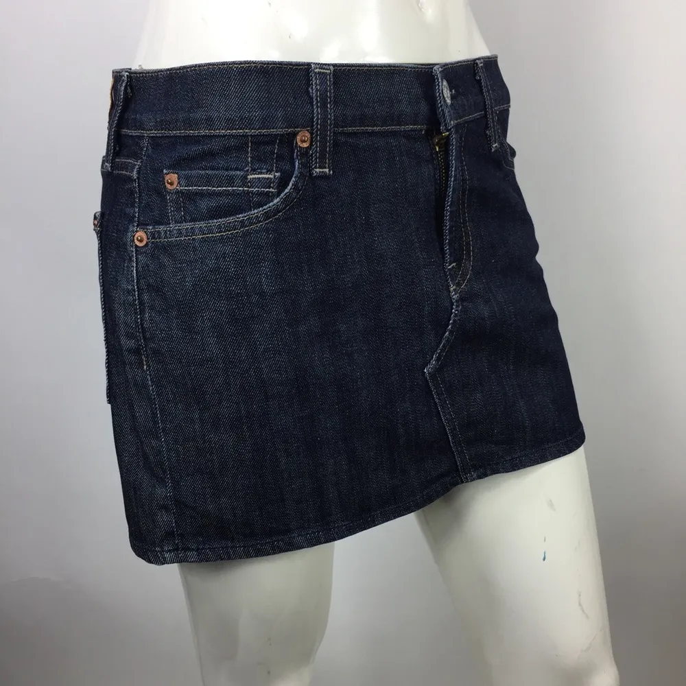 7 for all Mankind Roxanne Mini Skirt Dark Wash 28 - Image 9