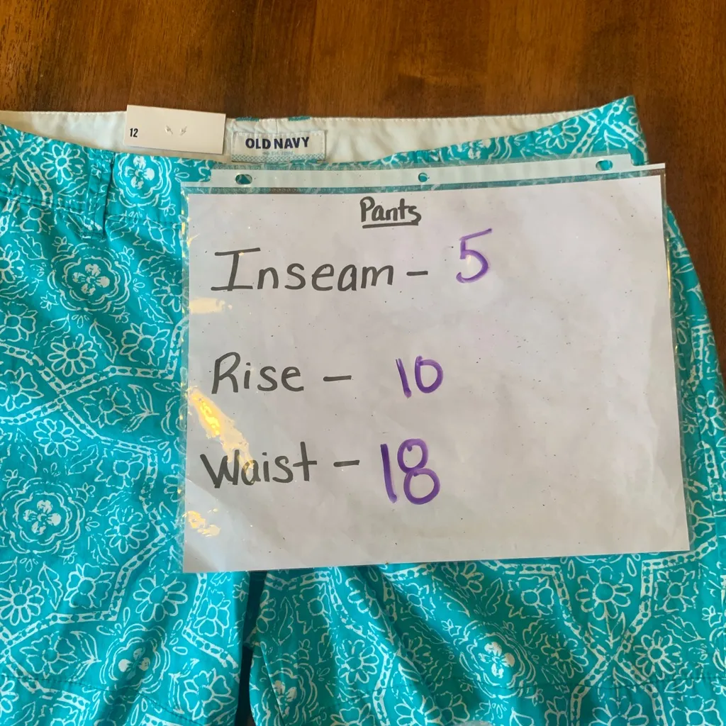 Old Navy NWT Shorts 12 Turquoise and White Floral Patterned Pockets - Image 6