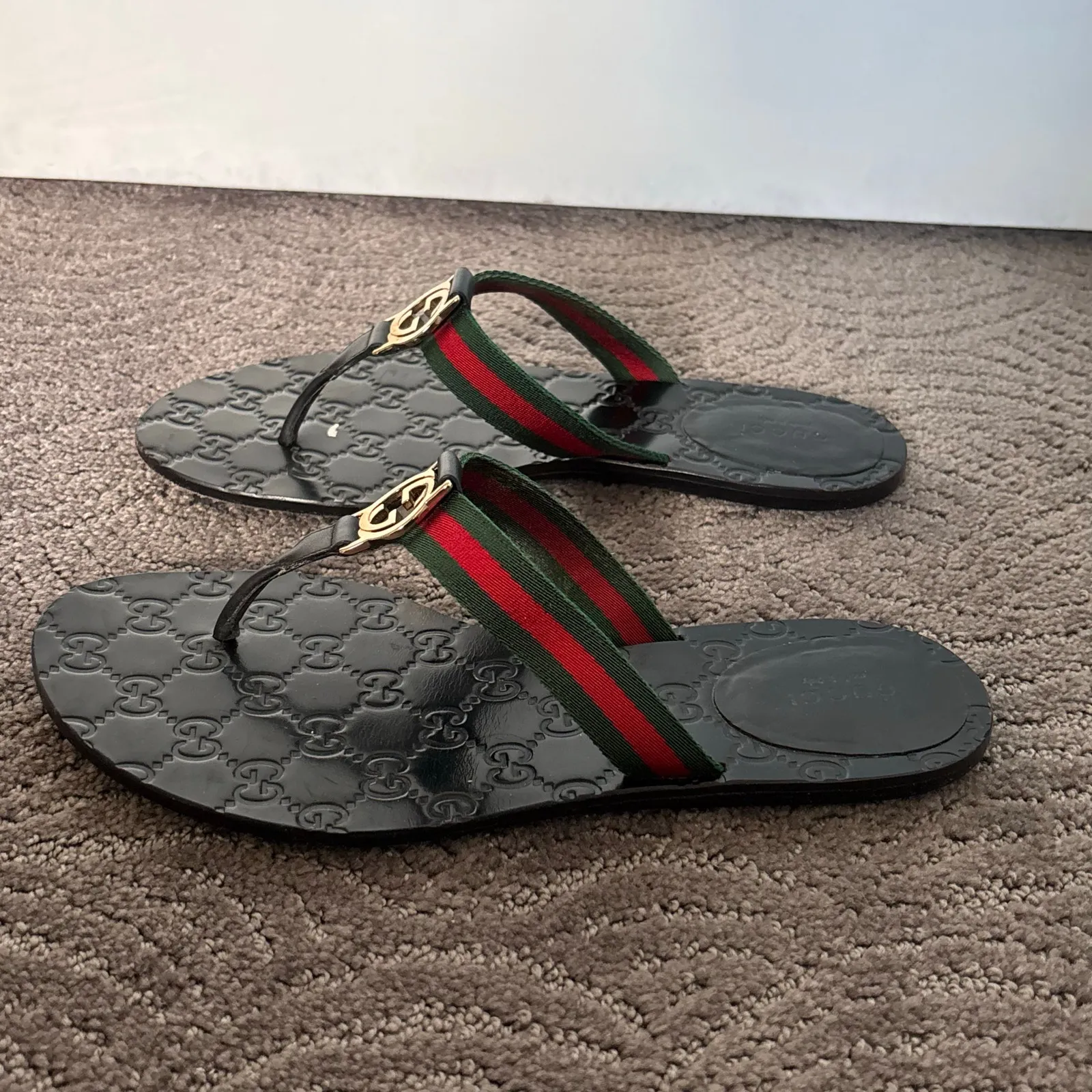Gucci Interlocking GG Monogram Leather Web Stripe Thong Sandals Black Size 39.5 - Image 4
