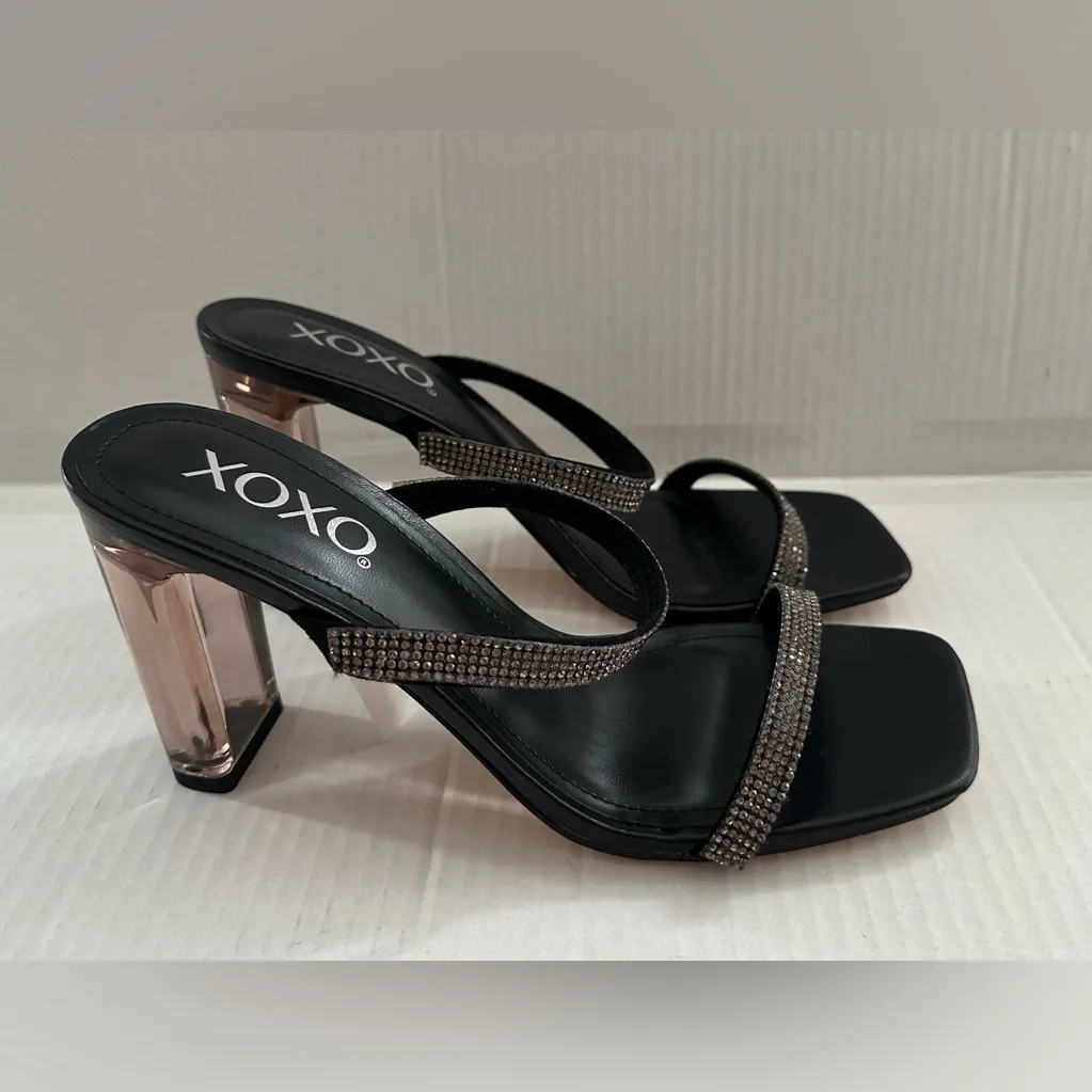 XOXO Black and Silver Strappy Heels - Image 3