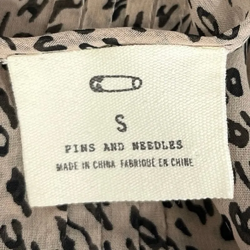 Urban Outfitters Pins & Needles Beige Leopard Long Sleeve Button Up Shirt Top S - Image 3