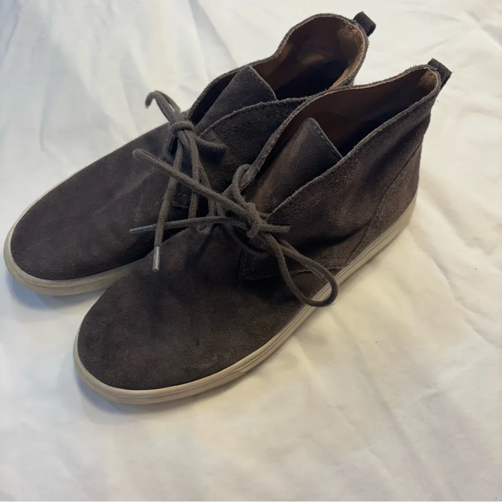 Lucky Brand Lorelle Suede High Top Lace Up Sneakers Slaterstone Size 9 - Image 3