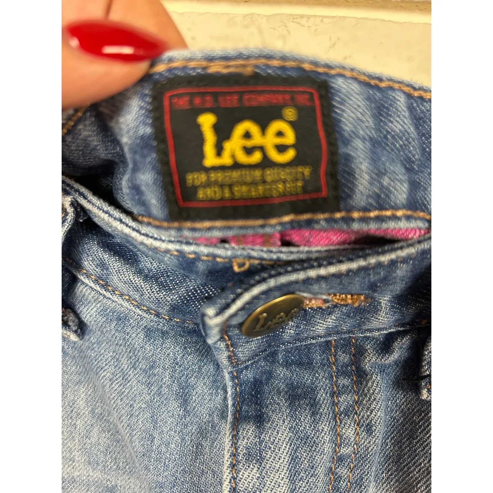 Lee Cut Off Jean Shorts size 8 - Image 10