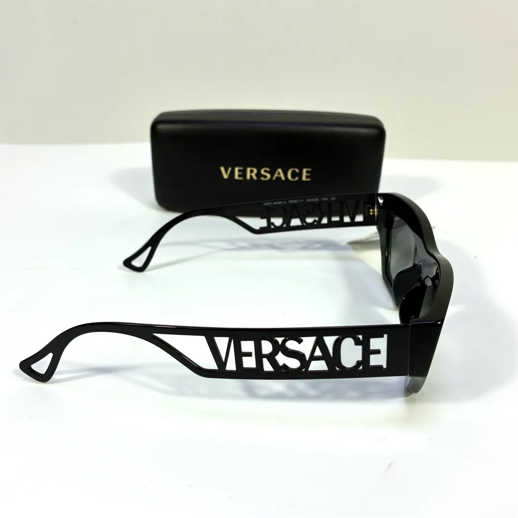 Versace 53mm Irregular Sunglasses VE4432U Black NEW - Image 10