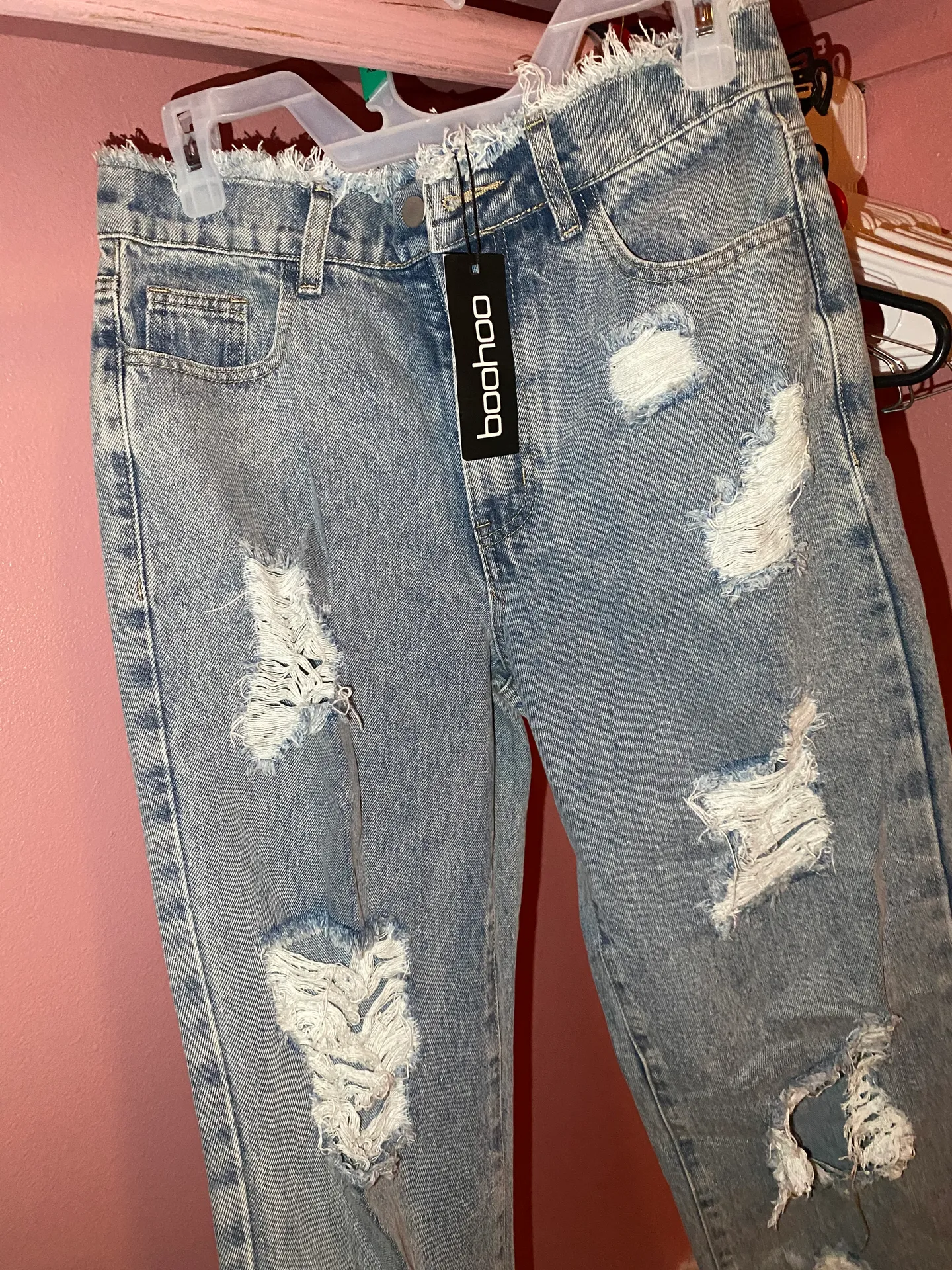 Ripped Jeans  - Image 3
